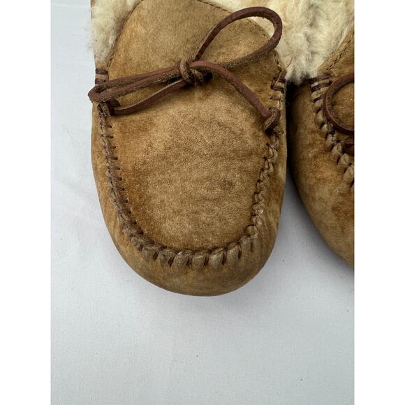 UGG Slippers Women’s 7 Chestnut Shearling Suede Leather Moccasin Indoor Outdoor - Picture 12 of 14
